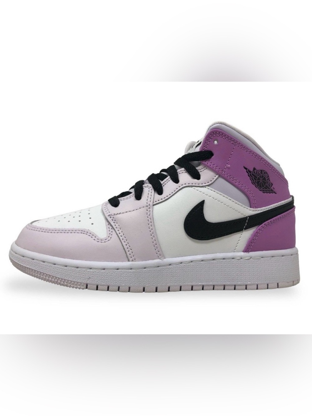 Nike Kids' Air Jordan 1 Mid Barely Grape (GS) Size 5.5Y